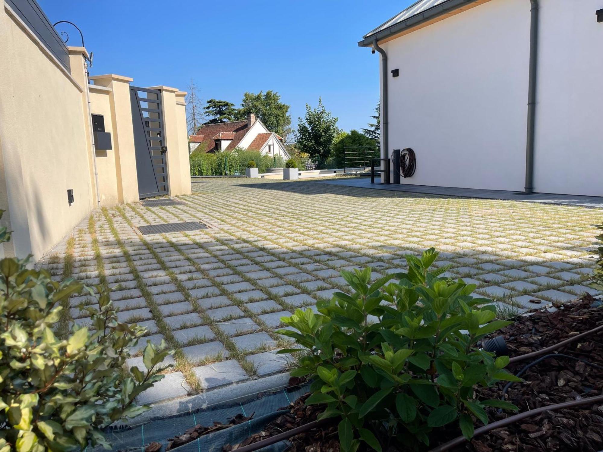 La Villa Perchee Calme, Sauna, Parking Prive Saint-Prix (Val d'Oise) Exterior foto