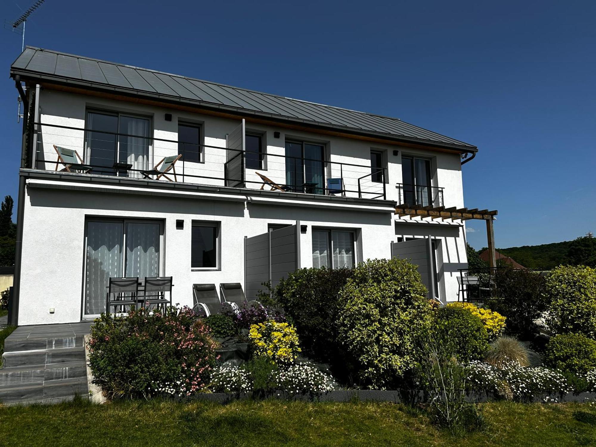 La Villa Perchee Calme, Sauna, Parking Prive Saint-Prix (Val d'Oise) Exterior foto